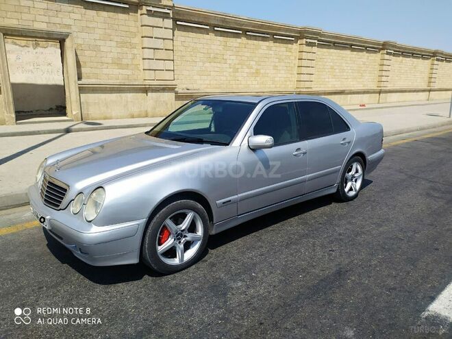 Mercedes E 240 2001, 500,000 km - 2.4 л - Bakı
