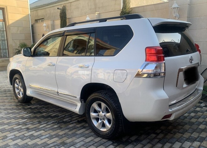 Toyota Prado 2012, 131,000 km - 2.7 l - Bakı