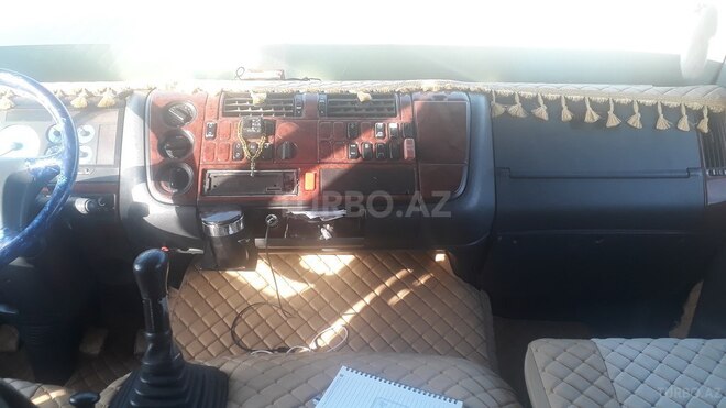 Mercedes Atego 2528 2001, 736,405 km - 6.4 l - Bakı