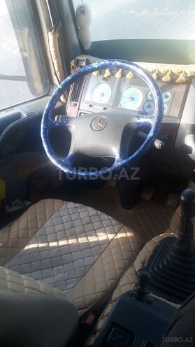 Mercedes Atego 2528 2001, 736,405 km - 6.4 l - Bakı