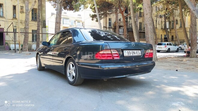 Mercedes E 200 1999, 262,300 km - 2.0 л - Bakı