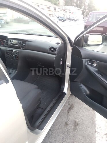 Toyota Corolla 2006, 295,426 km - 1.4 л - Bakı
