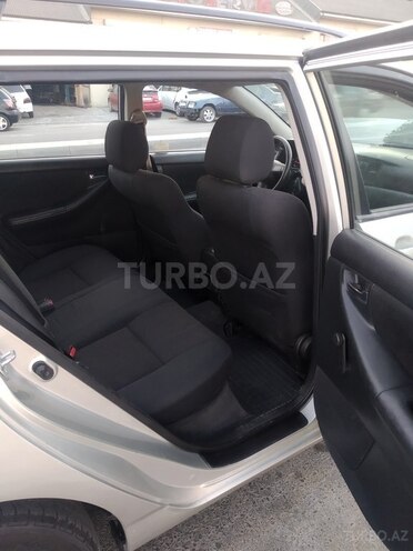 Toyota Corolla 2006, 295,426 km - 1.4 л - Bakı
