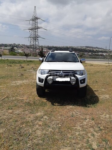 Mitsubishi L200 2015, 114,307 km - 2.5 л - Bakı