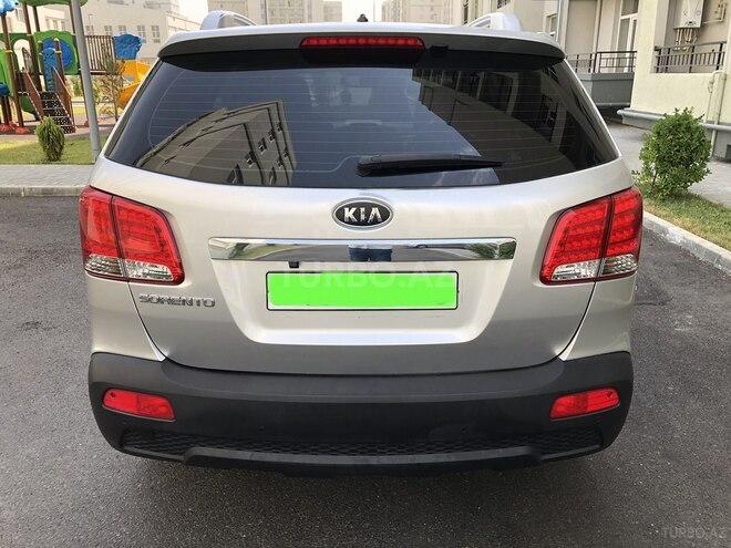 Kia Sorento 2010, 147,000 km - 2.0 l - Bakı