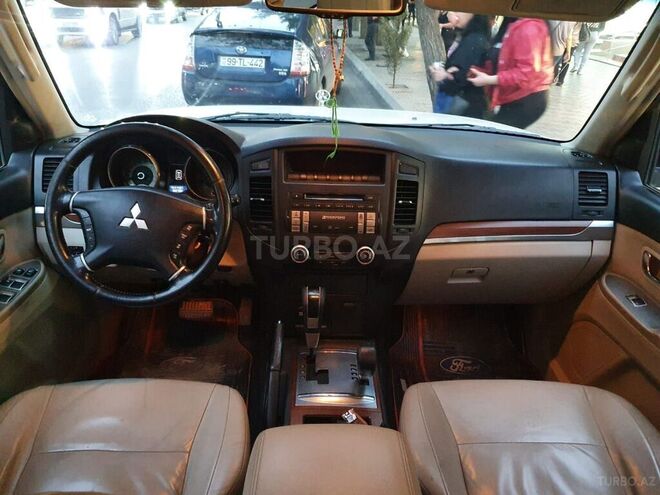 Mitsubishi Pajero 2008, 161,000 km - 3.8 l - Bakı