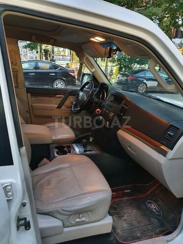 Mitsubishi Pajero 2008, 161,000 km - 3.8 l - Bakı