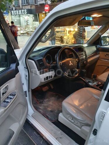 Mitsubishi Pajero 2008, 161,000 km - 3.8 l - Bakı