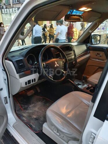 Mitsubishi Pajero 2008, 161,000 km - 3.8 l - Bakı