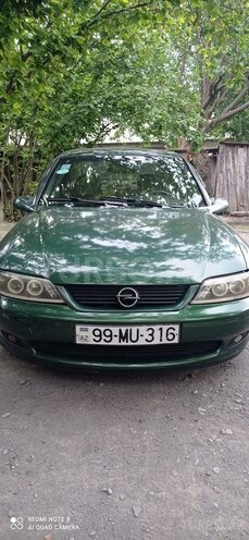 Opel Vectra 1995, 298,526 km - 1.8 l - Zaqatala