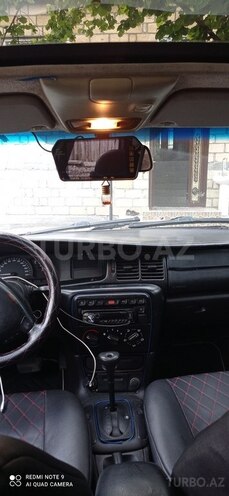 Opel Vectra 1995, 298,526 km - 1.8 l - Zaqatala