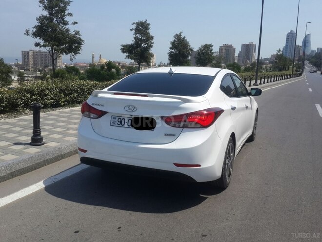 Hyundai Elantra 2015, 88,666 km - 1.8 l - Bakı