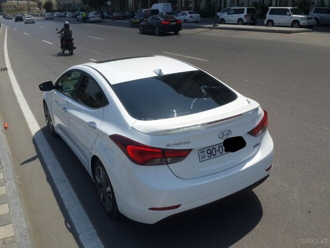 Hyundai Elantra 2015, 88,666 km - 1.8 l - Bakı