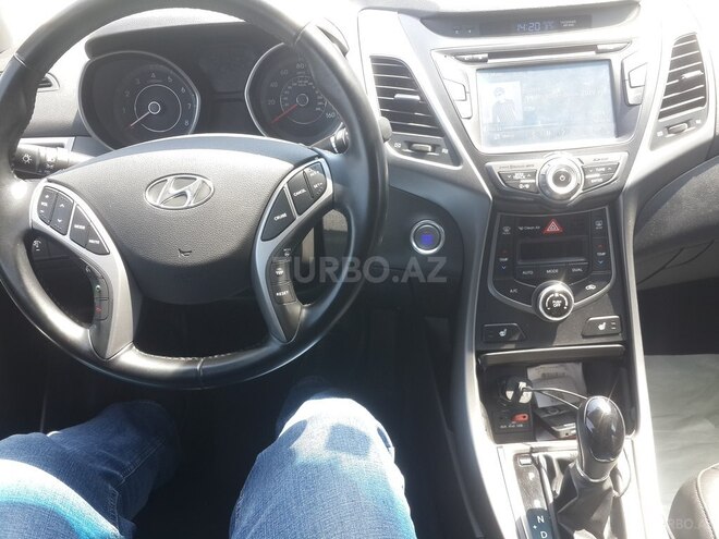 Hyundai Elantra 2015, 88,666 km - 1.8 l - Bakı
