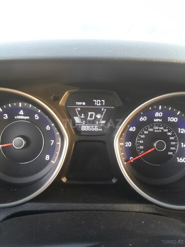 Hyundai Elantra 2015, 88,666 km - 1.8 l - Bakı