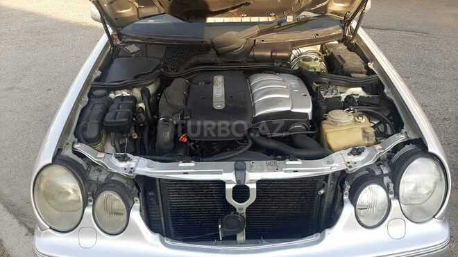 Mercedes E 220 1999, 420,000 km - 2.2 l - Bakı
