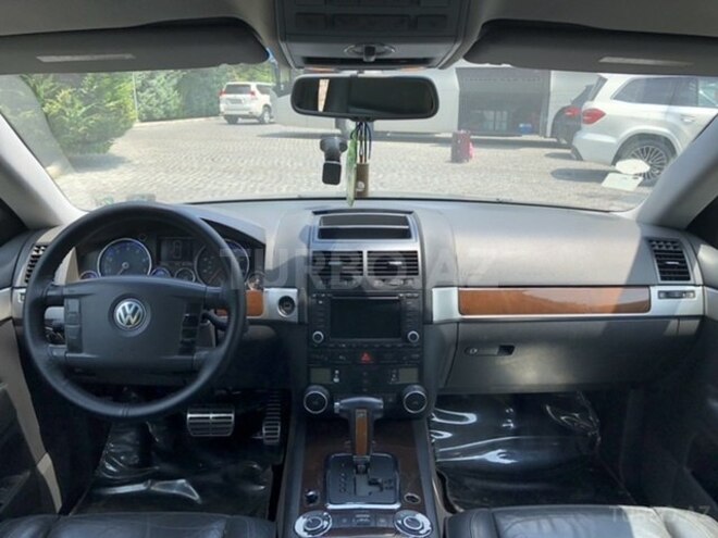 Volkswagen Touareg 2004, 226,000 km - 4.2 l - Sumqayıt