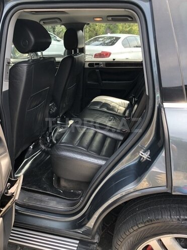 Volkswagen Touareg 2004, 226,000 km - 4.2 l - Sumqayıt