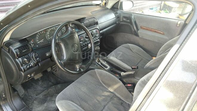 Opel Omega 1994, 325,874 km - 2.5 л - Bakı