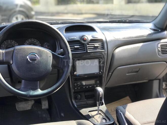 Nissan Sunny 2008, 200,000 km - 1.6 л - Bakı