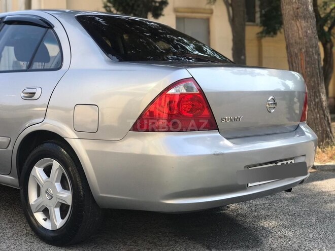 Nissan Sunny 2008, 200,000 km - 1.6 л - Bakı