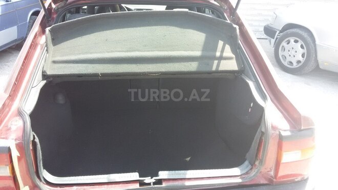 Opel Vectra 1993, 299,999 km - 1.8 l - Bakı