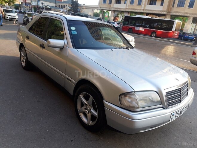 Mercedes C 180 1995, 213,000 km - 1.8 л - Bakı