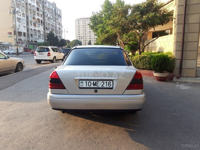 Mercedes C 180 1995, 213,000 km - 1.8 л - Bakı