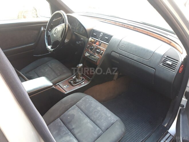 Mercedes C 180 1995, 213,000 km - 1.8 л - Bakı