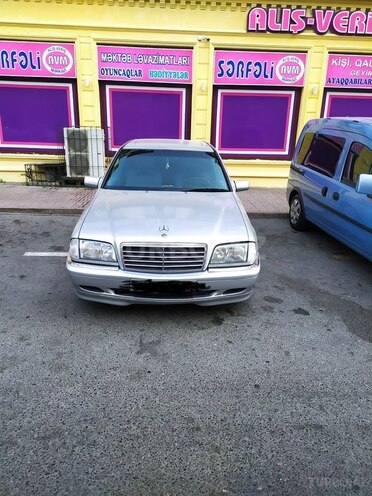 Mercedes C 220 1998, 236,834 km - 2.2 l - Bakı