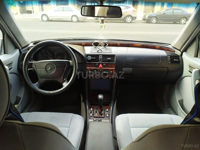 Mercedes C 220 1998, 236,834 km - 2.2 l - Bakı
