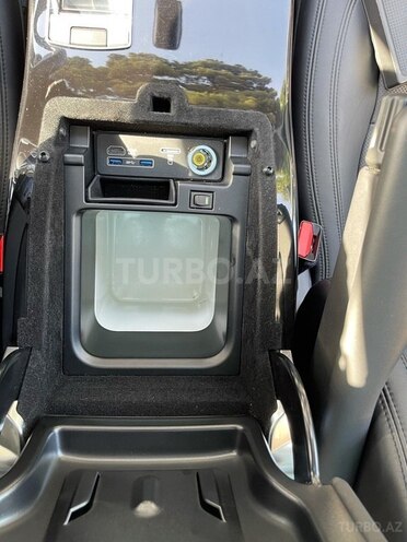 Land Rover Range Rover 2017, 109,000 km - 3.0 л - Bakı