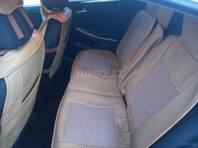 Hyundai Accent 2012, 175,000 km - 1.6 л - Bakı