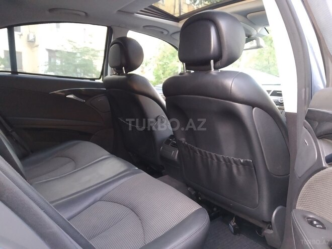 Mercedes E 300 2005, 218,000 km - 3.0 l - Bakı