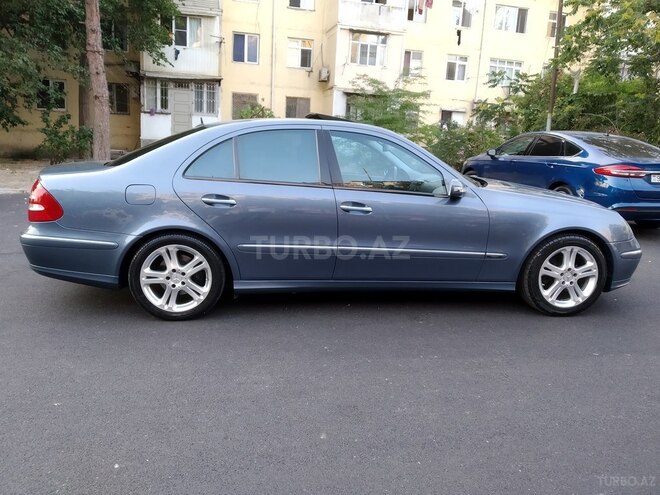 Mercedes E 300 2005, 218,000 km - 3.0 l - Bakı