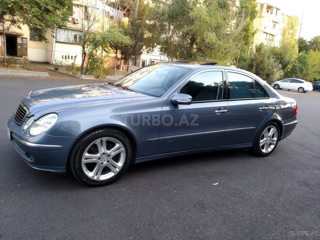 Mercedes E 300 2005, 218,000 km - 3.0 l - Bakı