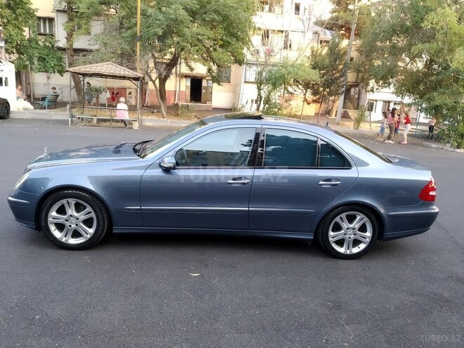 Mercedes E 300 2005, 218,000 km - 3.0 l - Bakı