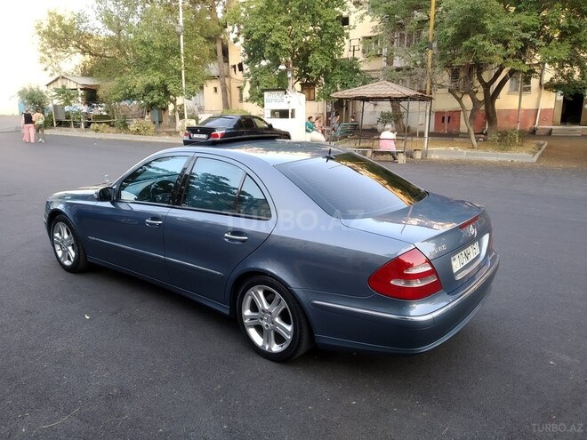 Mercedes E 300 2005, 218,000 km - 3.0 l - Bakı