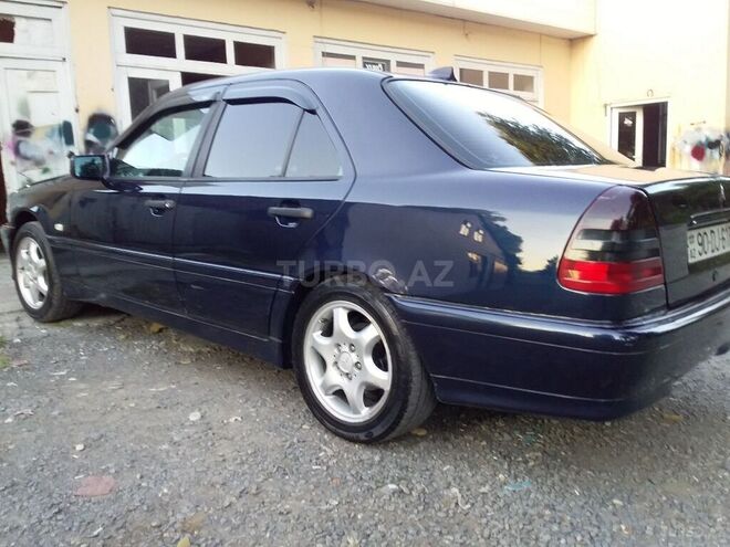 Mercedes C 180 1998, 318,482 km - 1.8 l - Zaqatala