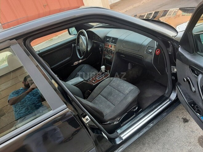 Mercedes C 180 1996, 333,000 km - 2.0 l - Bakı