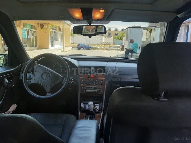 Mercedes C 180 1996, 333,000 km - 2.0 l - Bakı