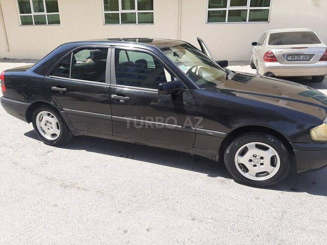 Mercedes C 180 1996, 333,000 km - 2.0 l - Bakı
