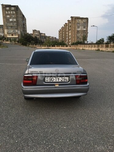Opel Vectra 1995, 238,000 km - 1.8 л - Bakı