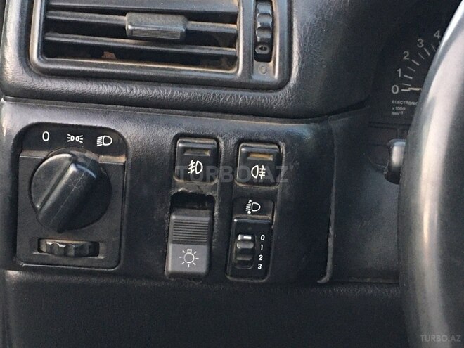 Opel Vectra 1995, 238,000 km - 1.8 л - Bakı