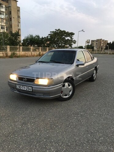 Opel Vectra 1995, 238,000 km - 1.8 л - Bakı