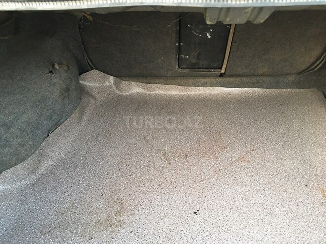 Opel Vectra 1995, 238,000 km - 1.8 л - Bakı