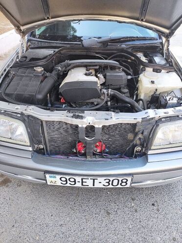 Mercedes C 180 1998, 284,000 km - 1.8 l - Bakı