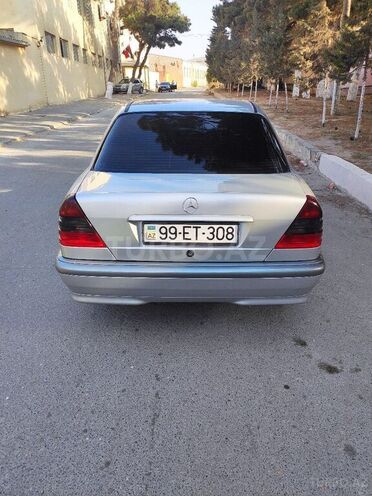 Mercedes C 180 1998, 284,000 km - 1.8 l - Bakı