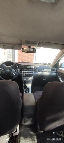Toyota Corolla 2006, 261,000 km - 1.4 l - Bakı