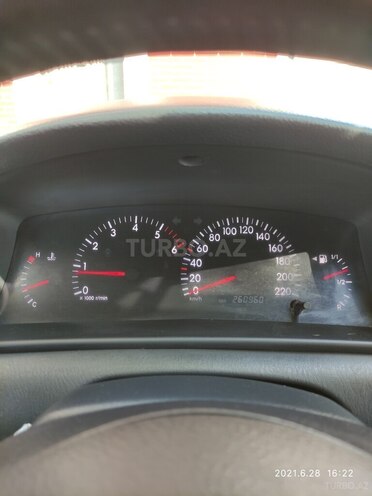 Toyota Corolla 2006, 261,000 km - 1.4 l - Bakı